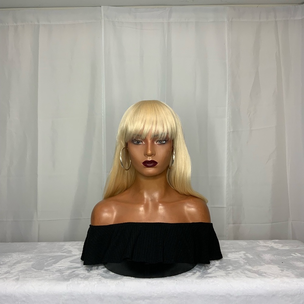 CLEARANCE VICKI| 16 INCH BLONDE 613 FULL CAP WIG